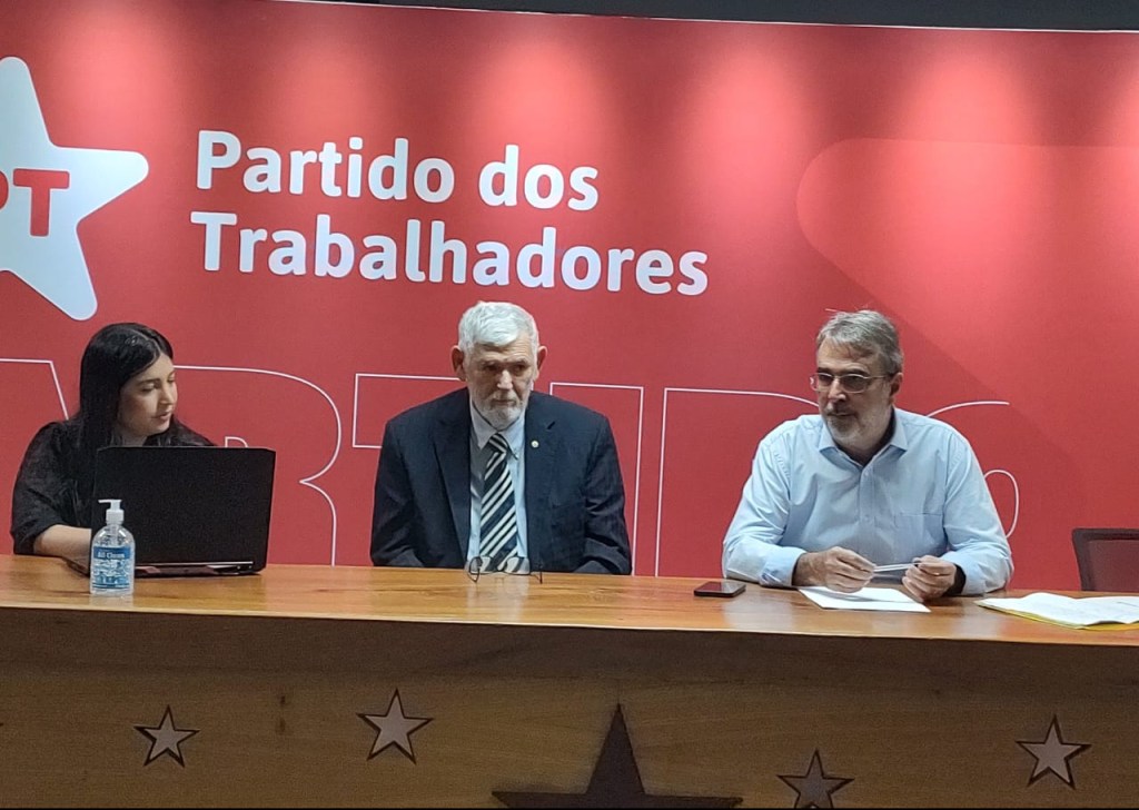 Nasce Luiz, nasce o PT, nasce uma estrela e se faz a&nbsp;luz!