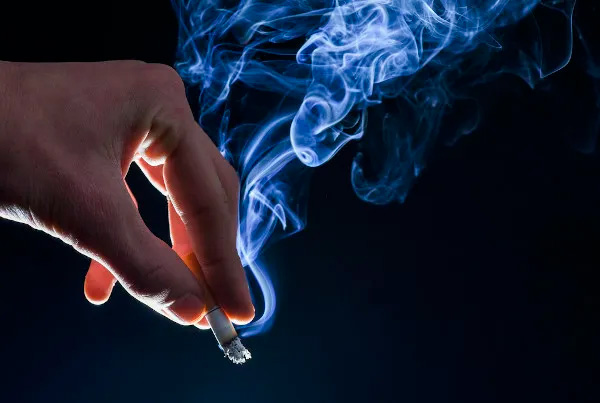 TABAGISMO NO JOVEM, A CANABIS E O&nbsp;ÁLCOOL