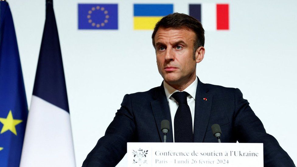 Macron admite envio de tropas por parte dos países europeus para ajudar a&nbsp;Ucrânia