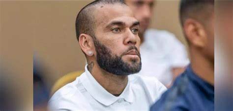 Daniel Alves; Condenado por estupro há 4 anos e 6&nbsp;meses