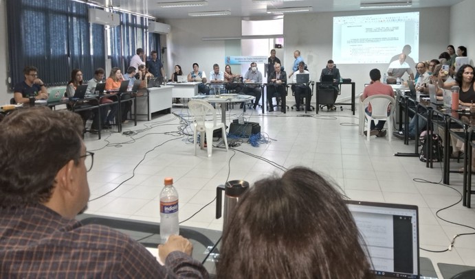 MOÇÃO DE APOIO AO MOVIMENTO DOS TÉCNICO-ADMINISTRATIVOS EM EDUCAÇÃO É APROVADA PELO CONSUNI DA&nbsp;UFPB