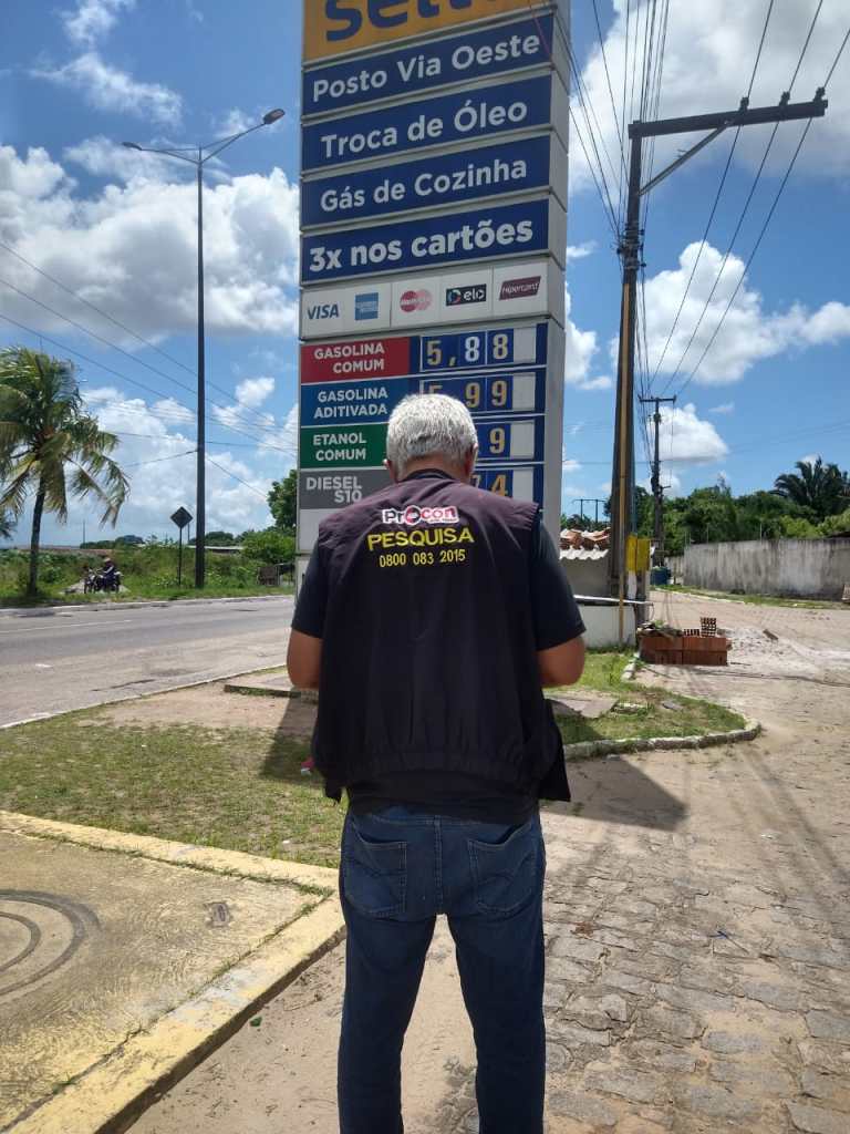 Pesquisa para preços de combustíveis encontra o litro da gasolina oscilando entre R$ 5,64 e R$&nbsp;5,89