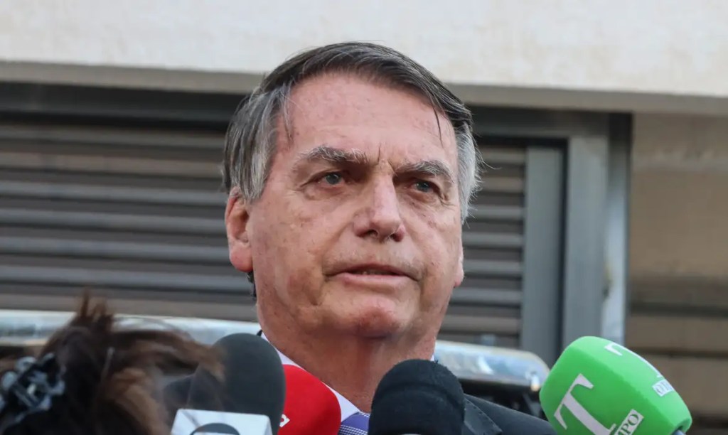 PF tem aval para aprofundar investigação sobre vacina de&nbsp;Bolsonaro