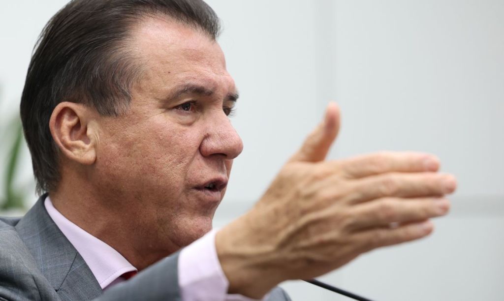 Em pronunciamento, Marinho destaca políticas para os&nbsp;trabalhadores