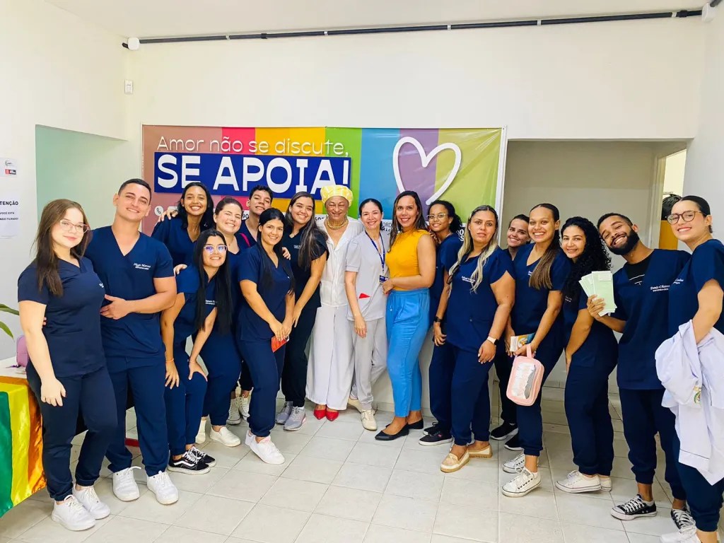 Prefeitura realiza rodas de conversa sobre atendimento humanizado para população negra e&nbsp;LGBTQIA+