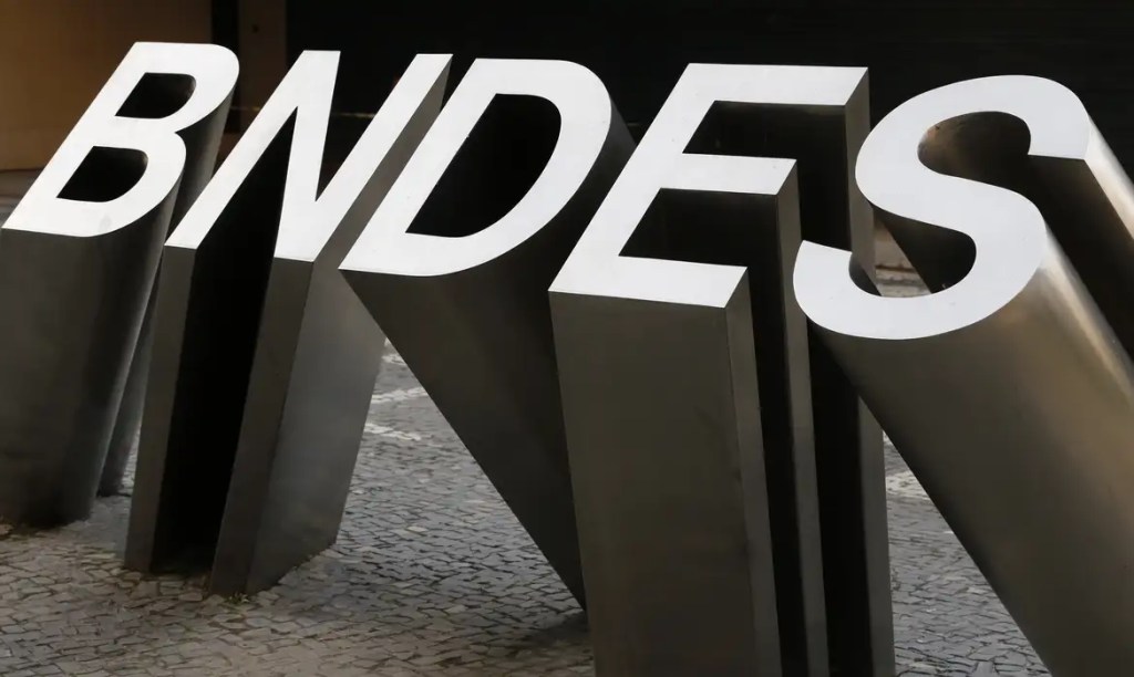 BNDES abre concurso com 150 vagas e salário de R$ 20,9&nbsp;mil