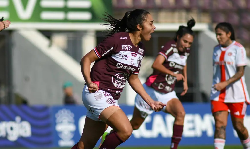 Ferroviária se garante na semifinal do Brasileiro de futebol&nbsp;feminino