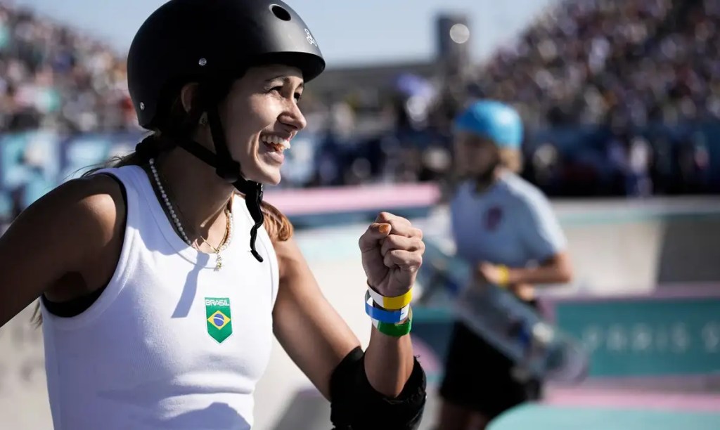 Dora Varella leva 4º lugar inédito para Brasil no skate park&nbsp;feminino