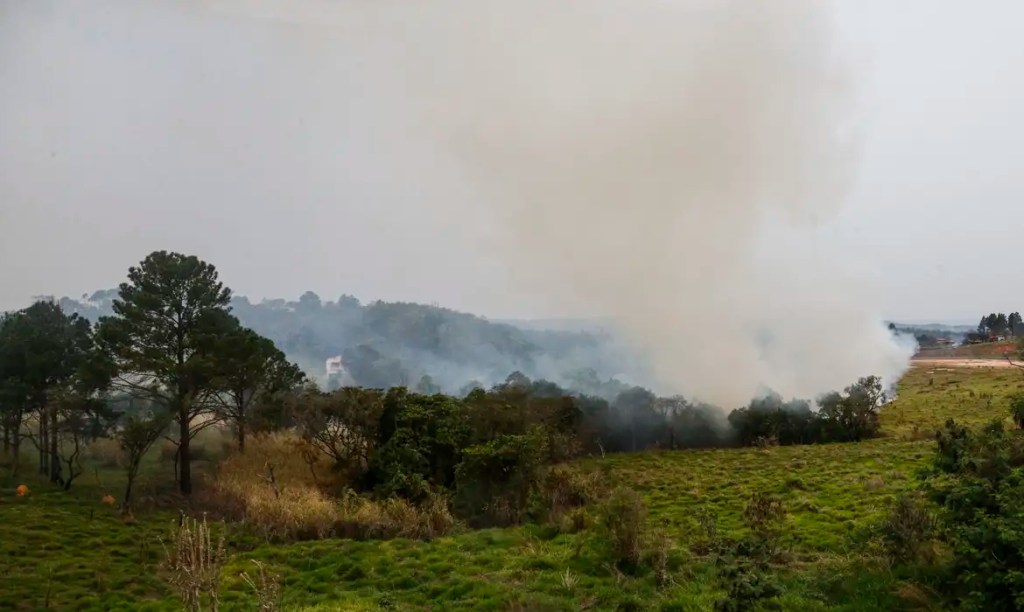 Com 46 cidades em alerta, SP reforça ações para combate aos&nbsp;incêndios