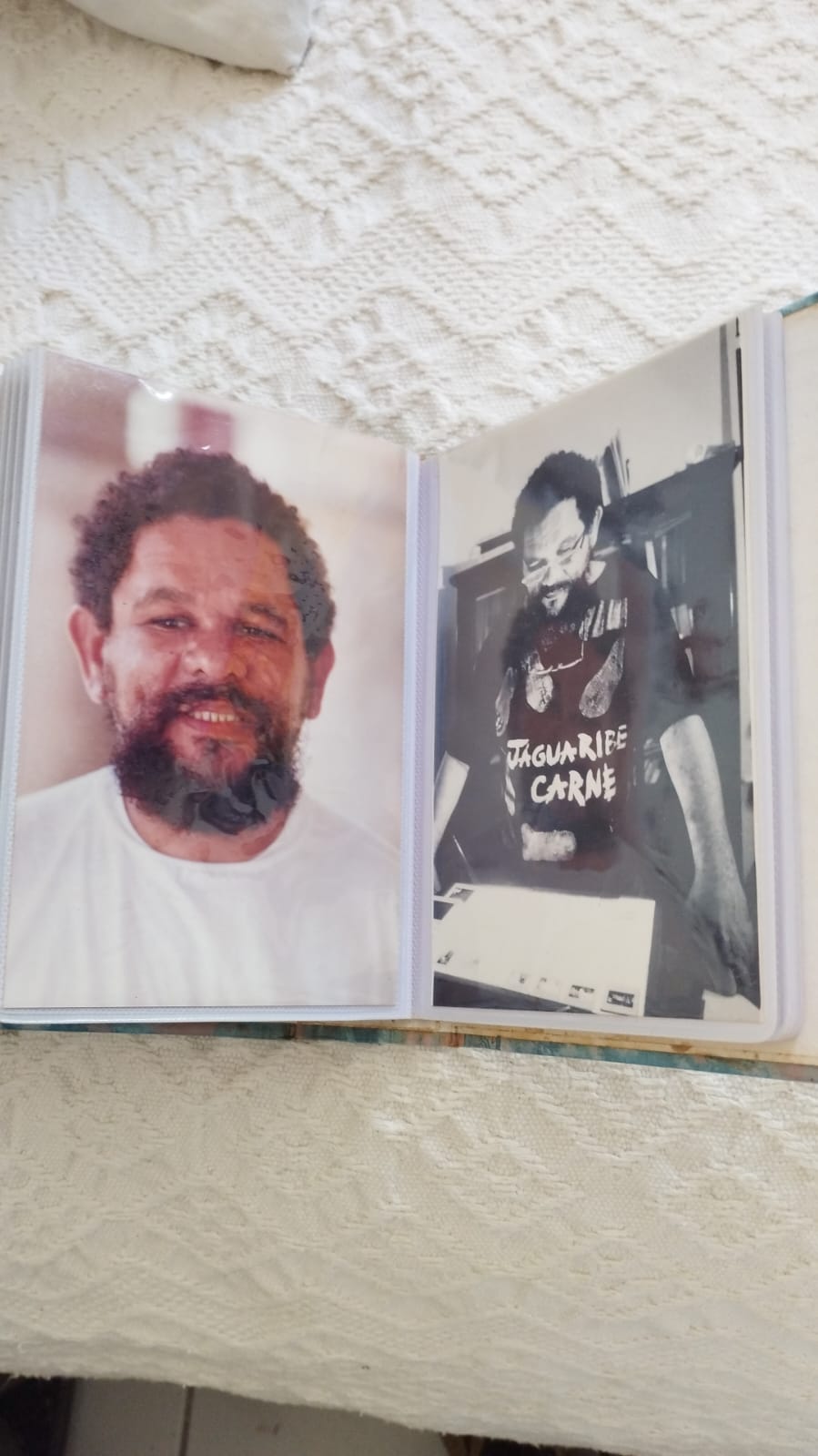 Macacos me Mordam!!!